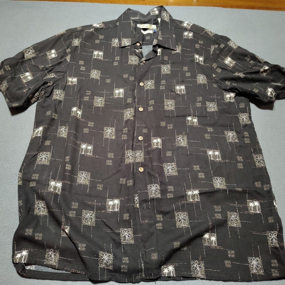 Batik Bay Shirt Men L Black With Palm Trees Short Sleeve Rayon Island Vacation